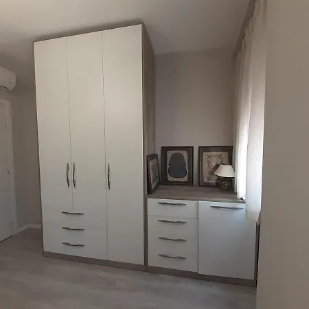 Apartment New Bazaar Violin Passion